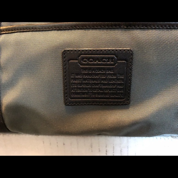 Coach Duffle Bag - Picture 2 of 8